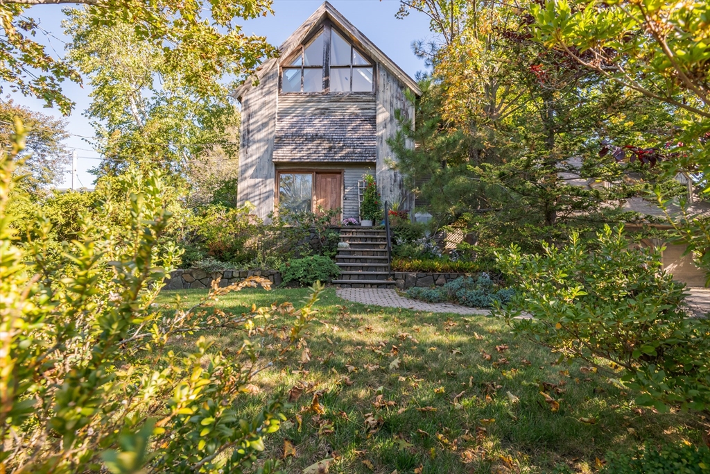 71 PITMAN ROAD in Marblehead