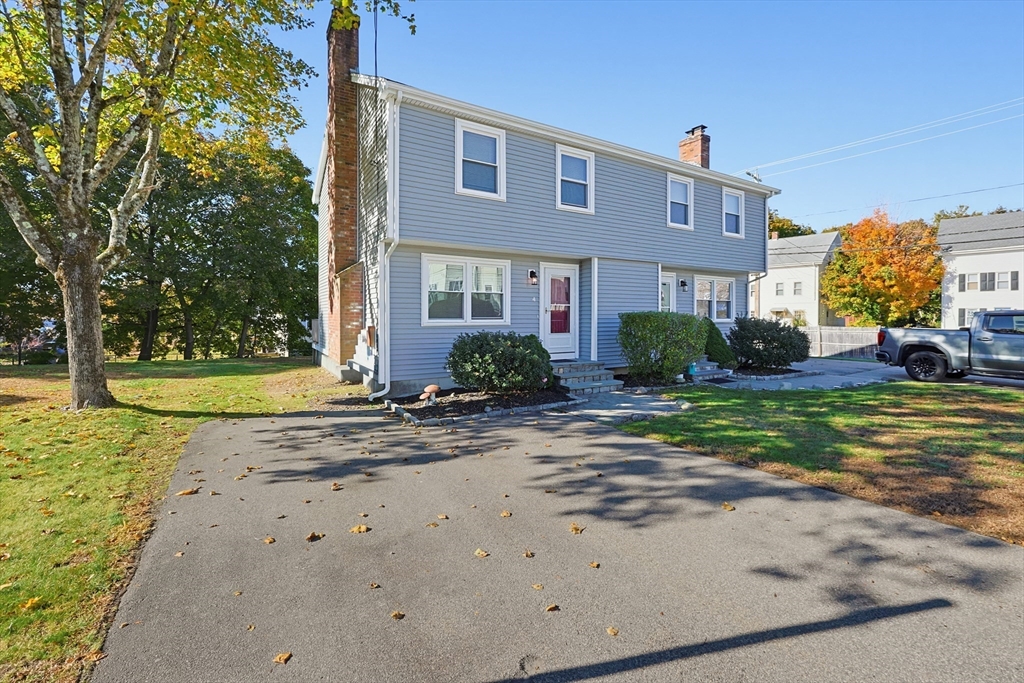 4 Henshaw Ave #4 in Attleboro