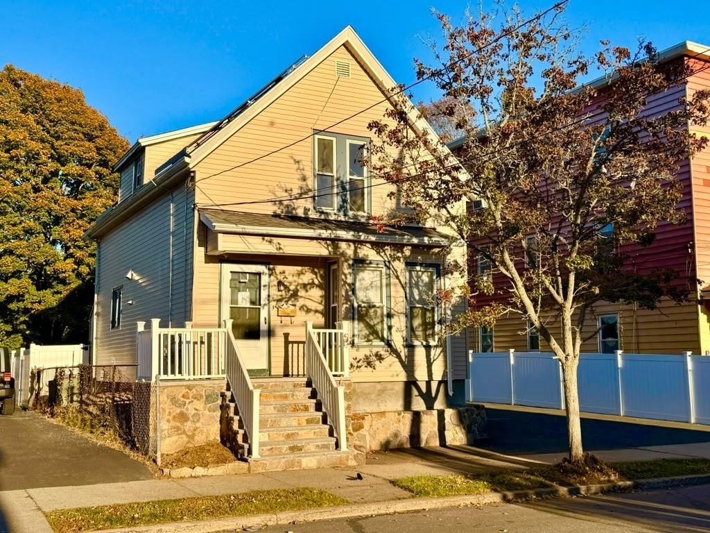 121 Empire St in Lynn