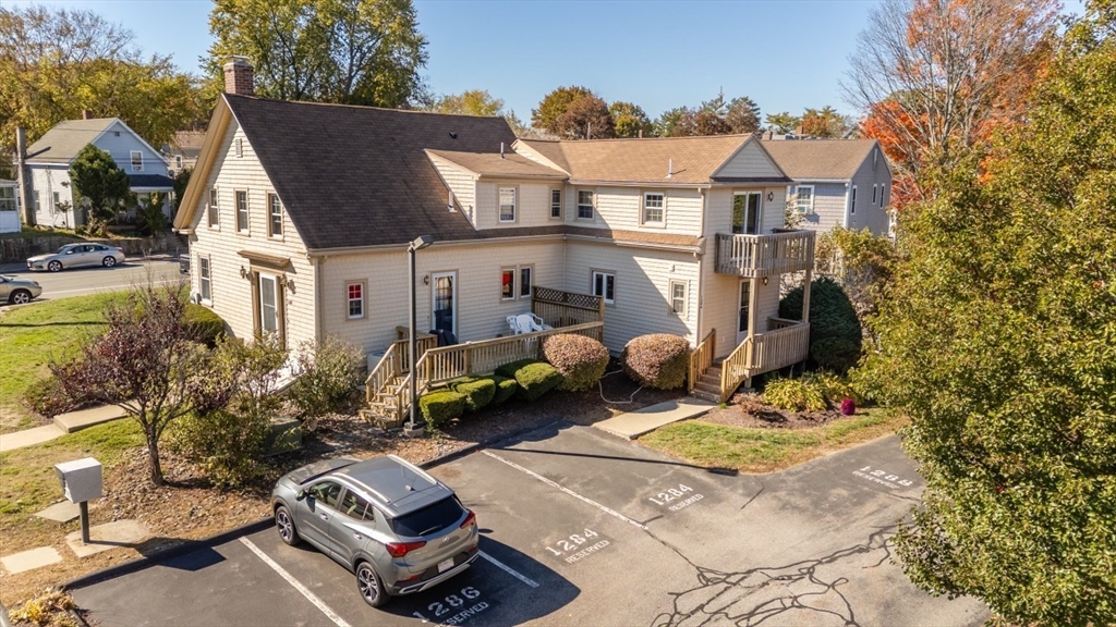 1284 Commerical St #1284 in East Weymouth