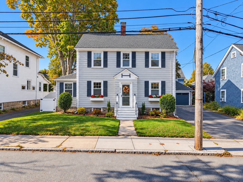 228 Manthorne rd in West Roxbury