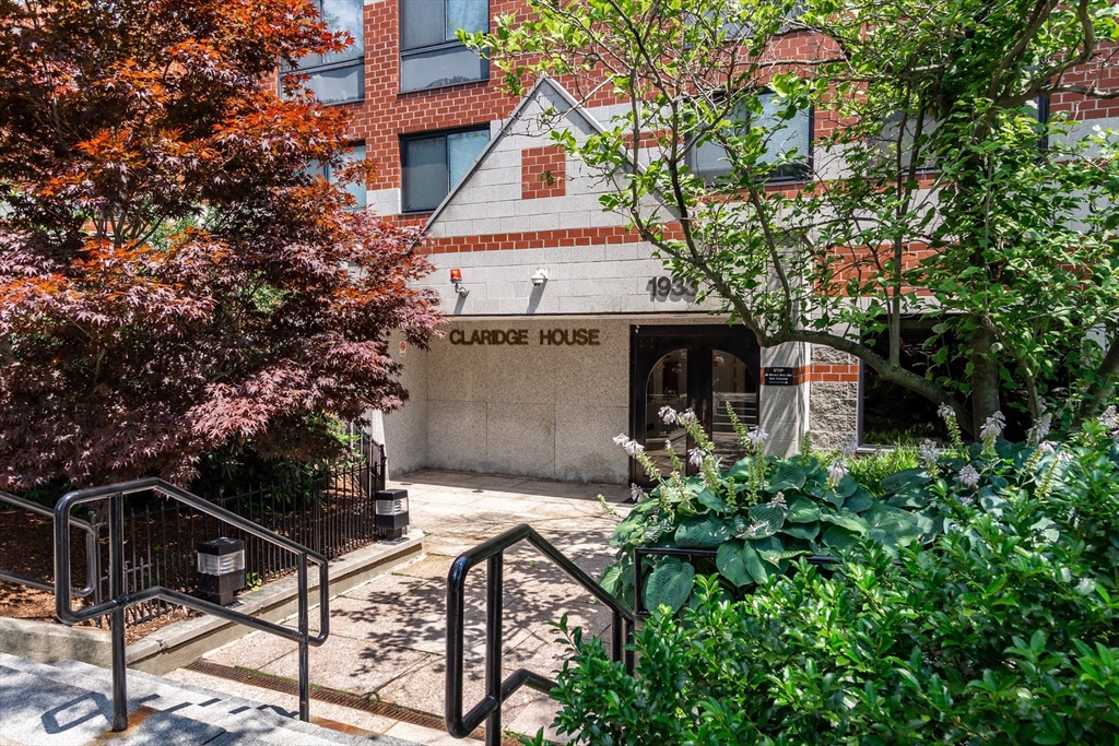 1933 Commonwealth Ave #604 in Brighton