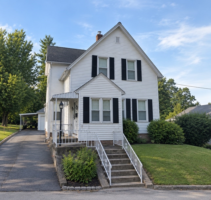138 Fairhaven Rd in Worcester