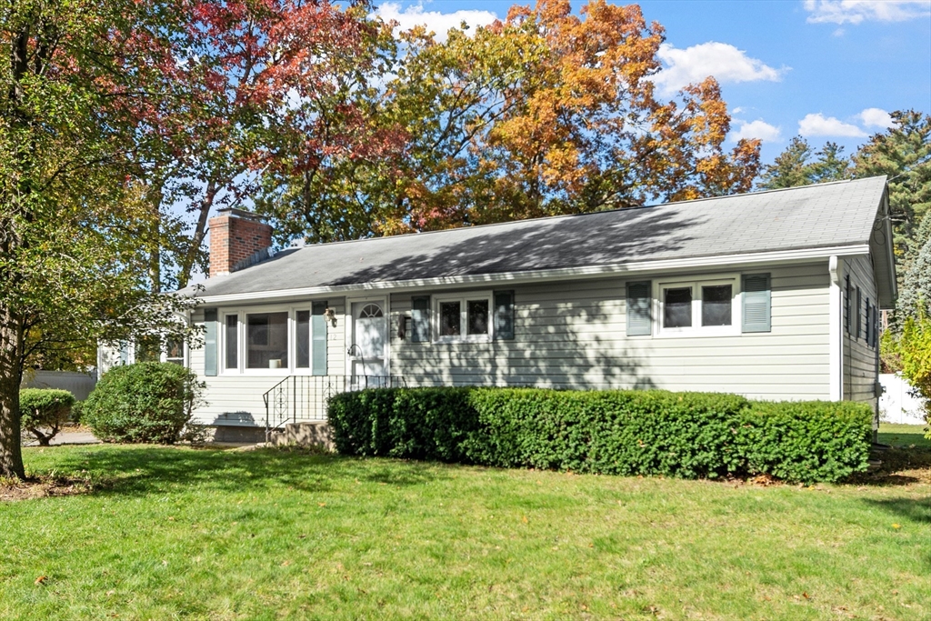 12 Wilshire Ave in Westford