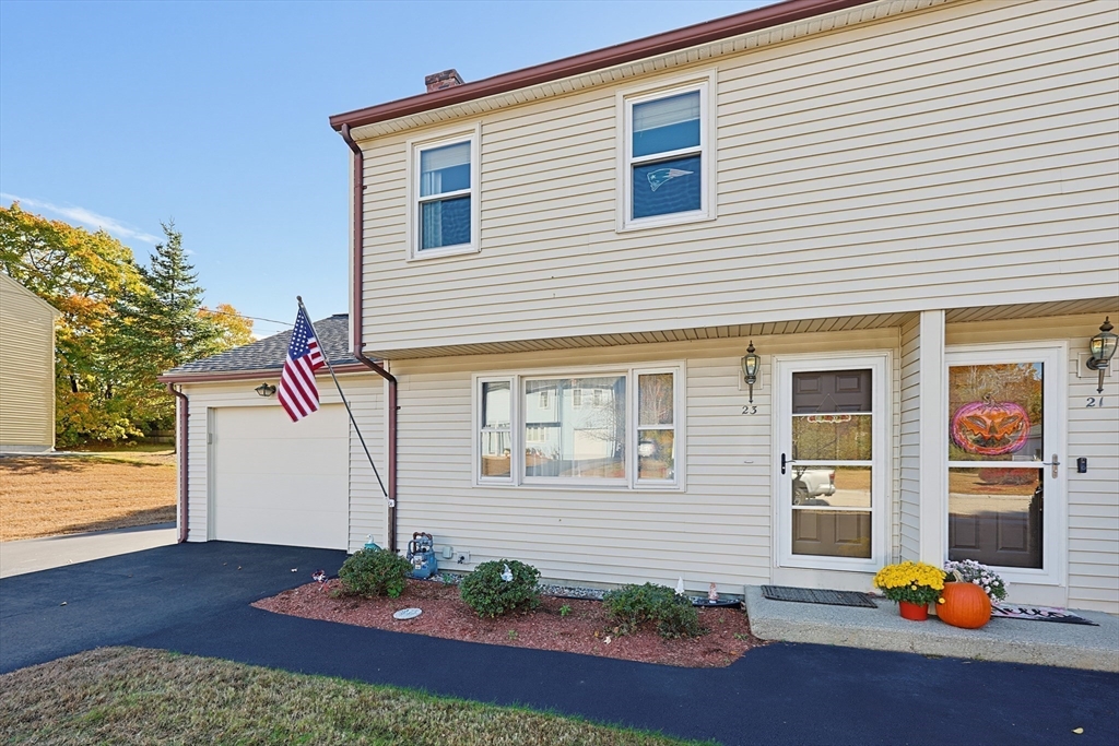 23 Buena Vista Dr #23 in Franklin