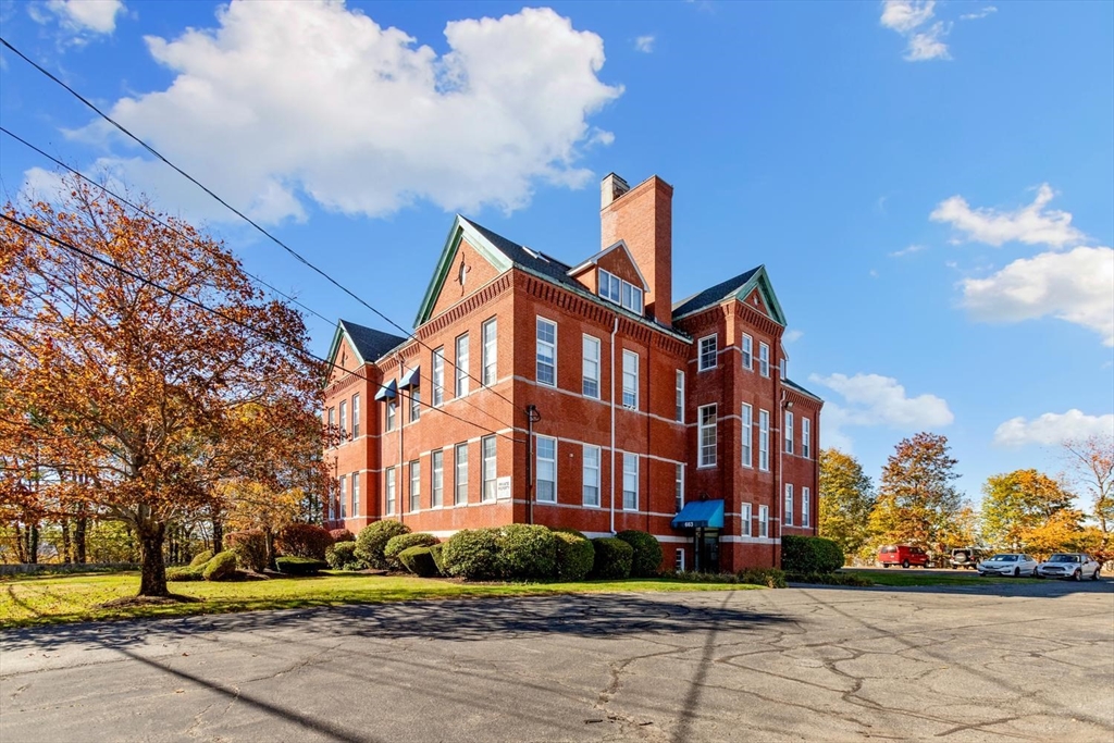 663 Boston St #1 in Lynn