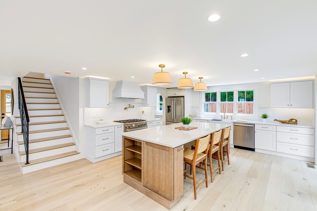1 Plummer Ave in Newburyport