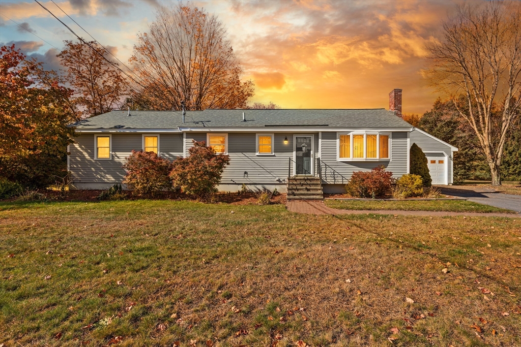 11 Pickard Ln in Littleton
