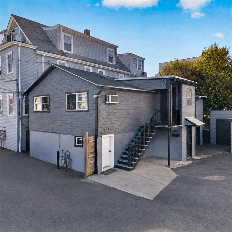 14 Bay Rd in Revere