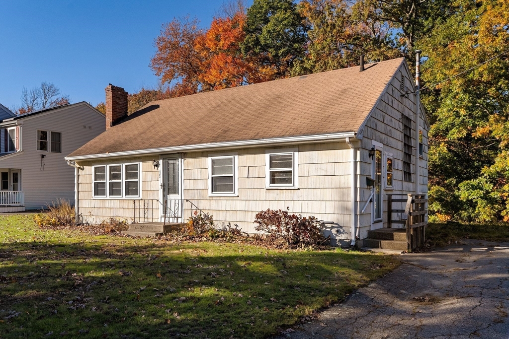 19 Vinton Ter in Rockland