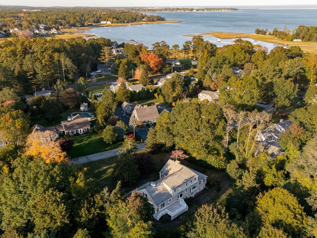 55 Eagles Nest Rd in Duxbury