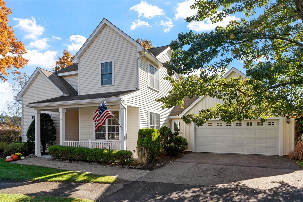 65 Emerald Court #65 in Tewksbury