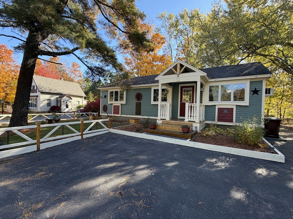 14 Collins St in Salisbury