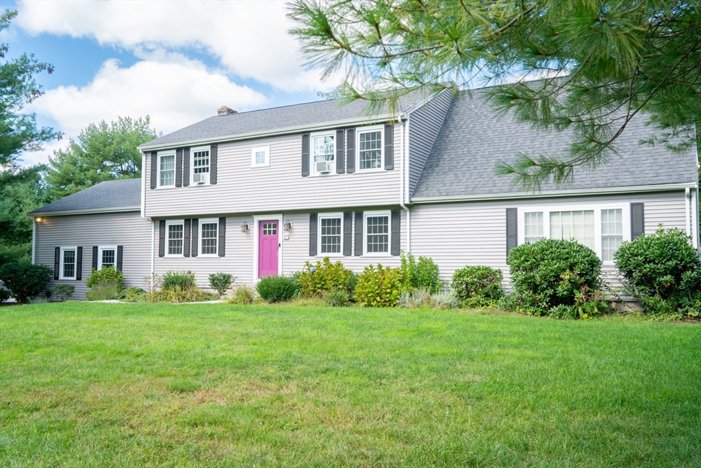 37 Germaine Dr in North Attleboro