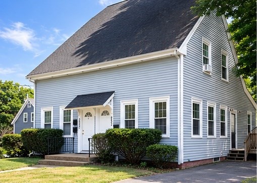 231-233 Vernon St in Rockland