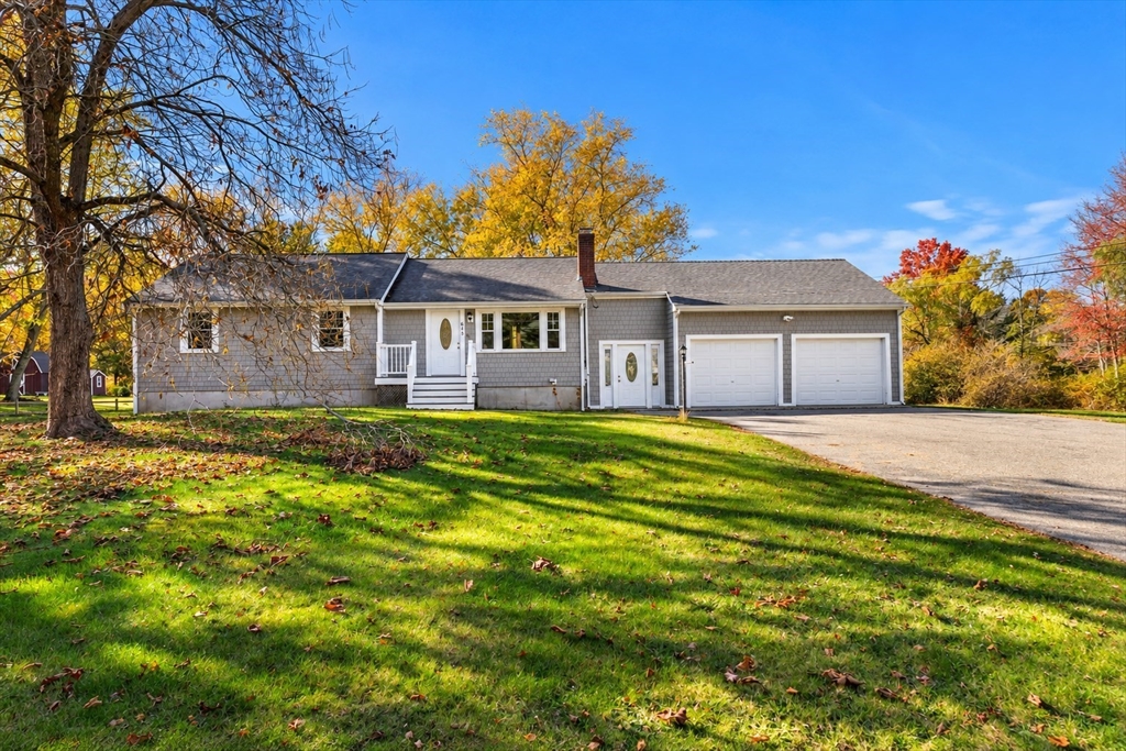675 West St in Stoughton