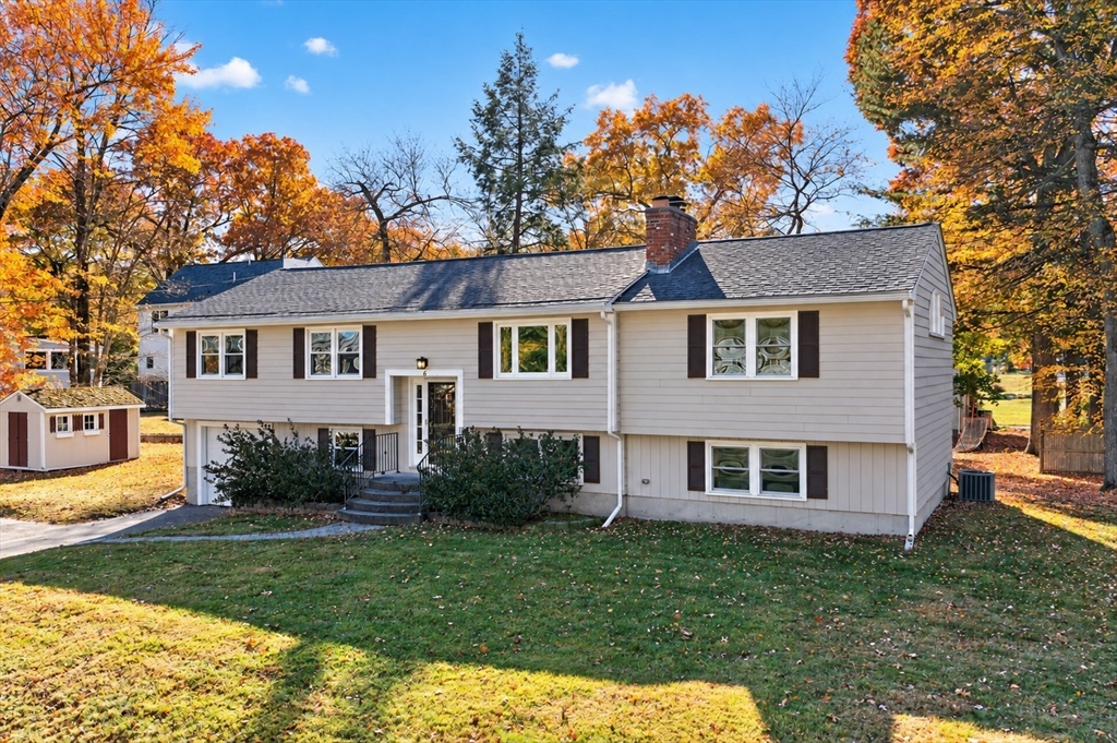 6 Brant Lane in Littleton