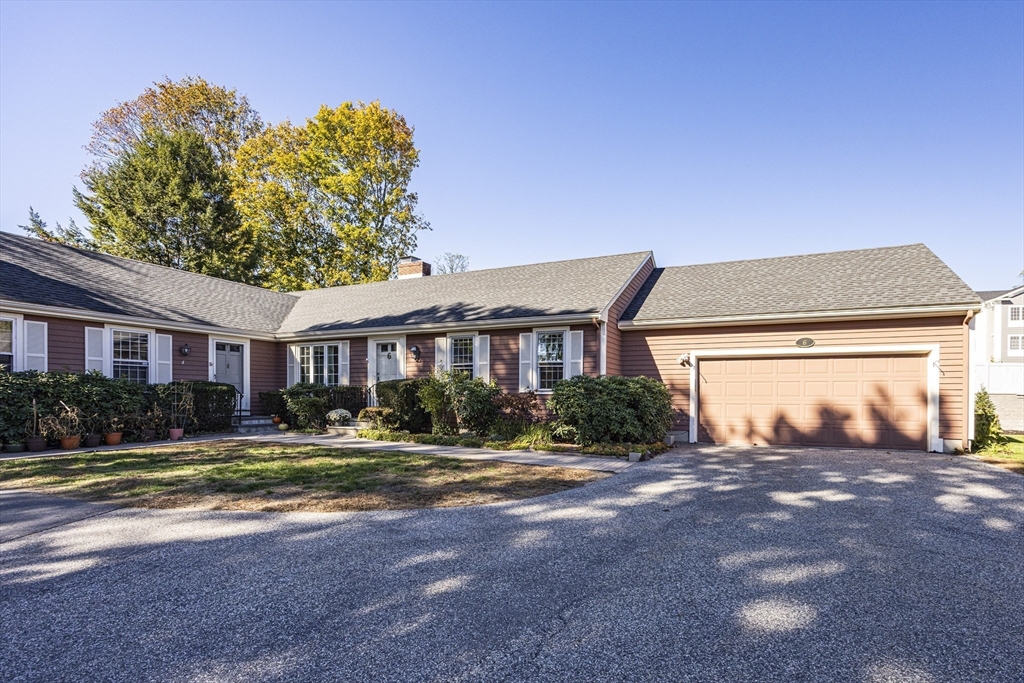 6 Lois Ln #6 in Lexington