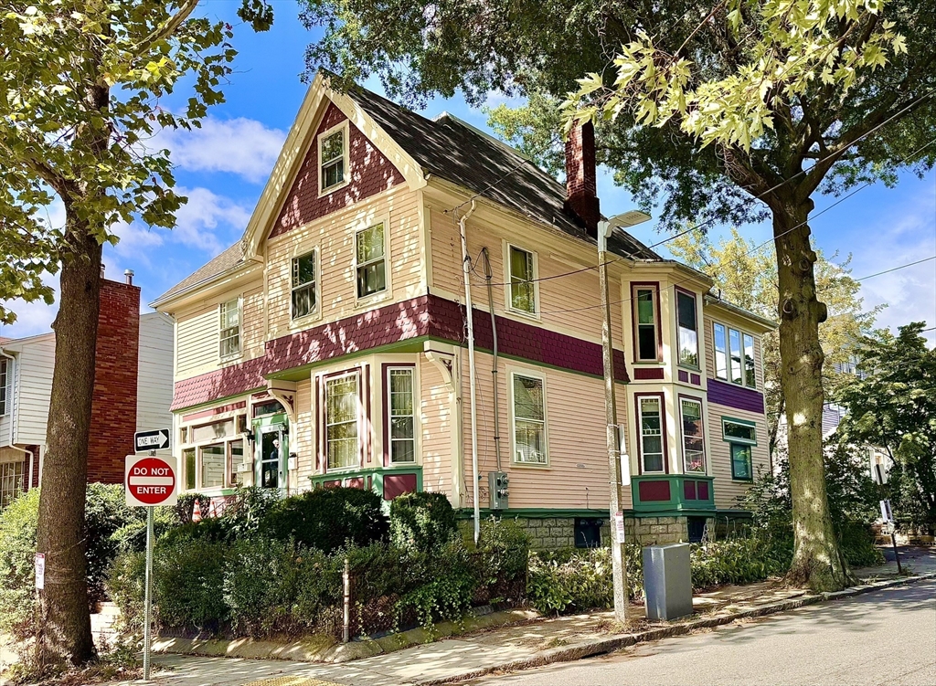 1 Moultrie St in Dorchester Center