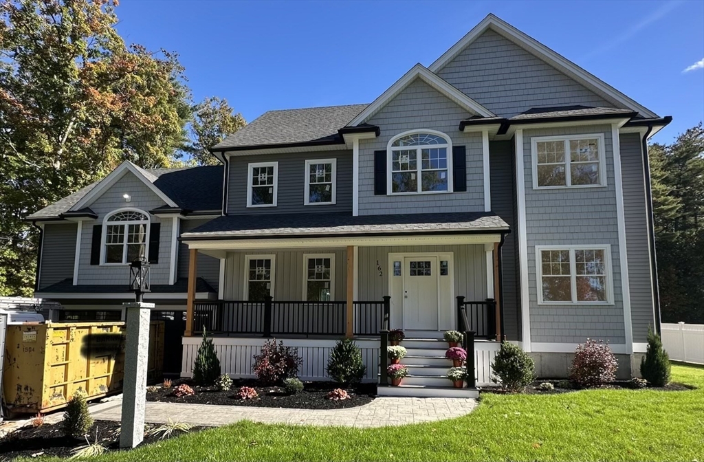162 Pond St in Tewksbury