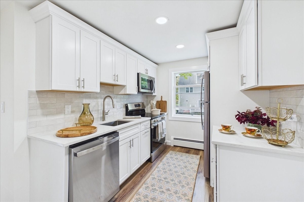 31 Montvale Avenue #11 in Woburn