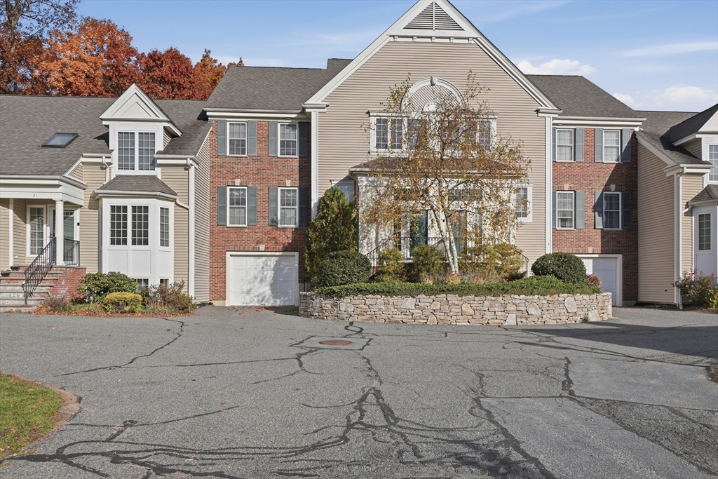 19 Imperial Court #19 in Westborough
