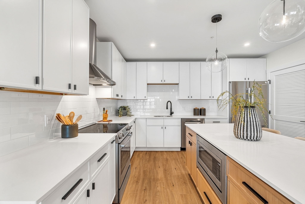 20 Audubon Way #101 in Canton