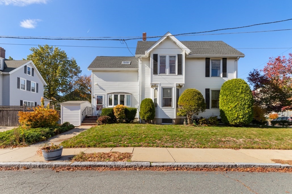 49 Cushing St in Medford